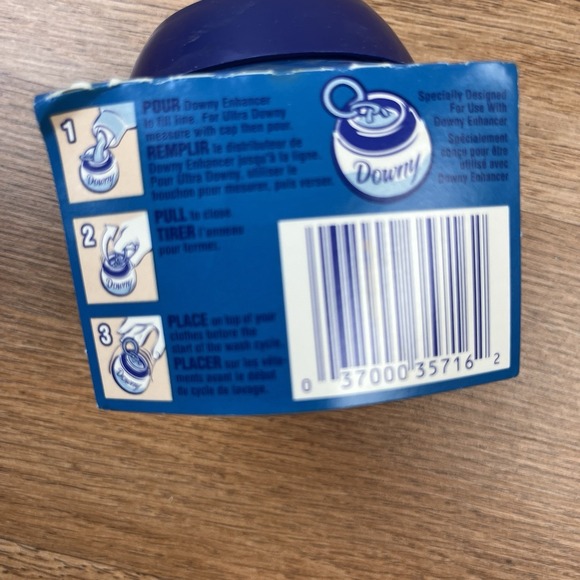 Vintage Downy Enhancer Fabric Softener Dispenser Ball in Package NEW - Picture 5 of 6